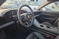 Porsche Taycan din 2023 cu 47.571 km - oferta POR200374 - foto 9