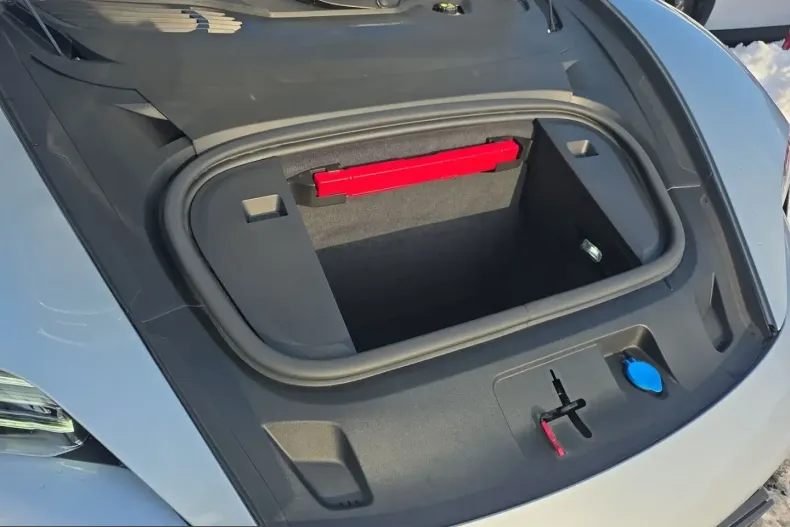 Porsche Taycan din 2023 cu 47.571 km - oferta POR200374 - foto 33