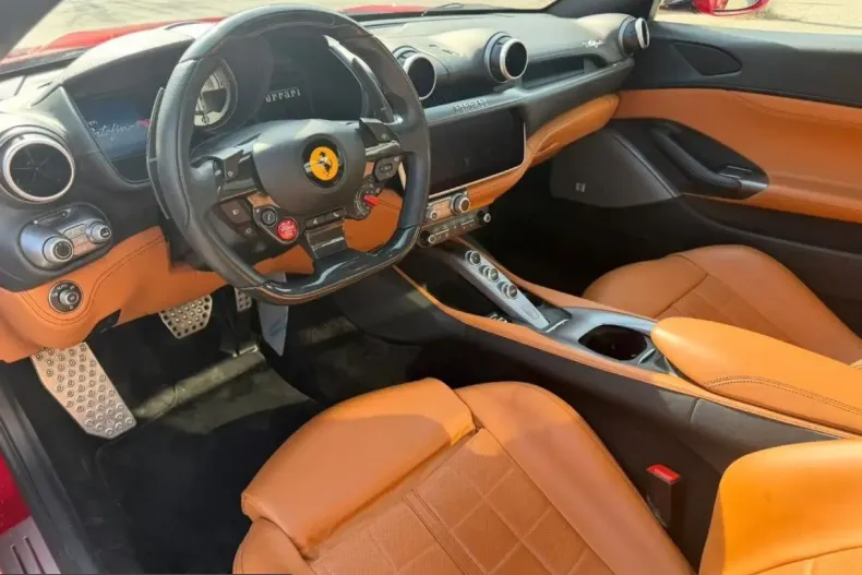 Ferrari Portofino din 2023 cu 14.200 km - oferta FER200378 - foto 6