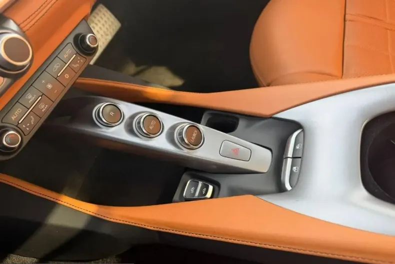 Ferrari Portofino din 2023 cu 14.200 km - oferta FER200378 - foto 16