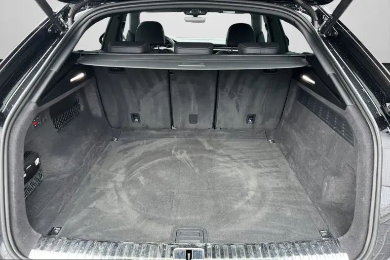 Audi Q8 din 2025 cu 10.600 km - oferta AUD200379 - foto 14