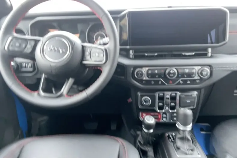 Jeep Wrangler din 2025 cu 3.560 km - oferta JEE200386 - foto 8