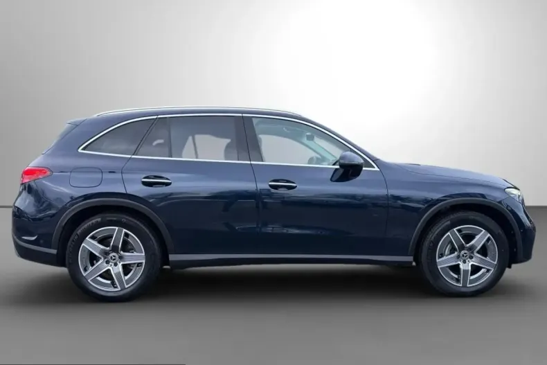 Mercedes-Benz GLC 300 (Clasa GLC) din 2022 cu 16.999 km - oferta MER200387 - foto 7