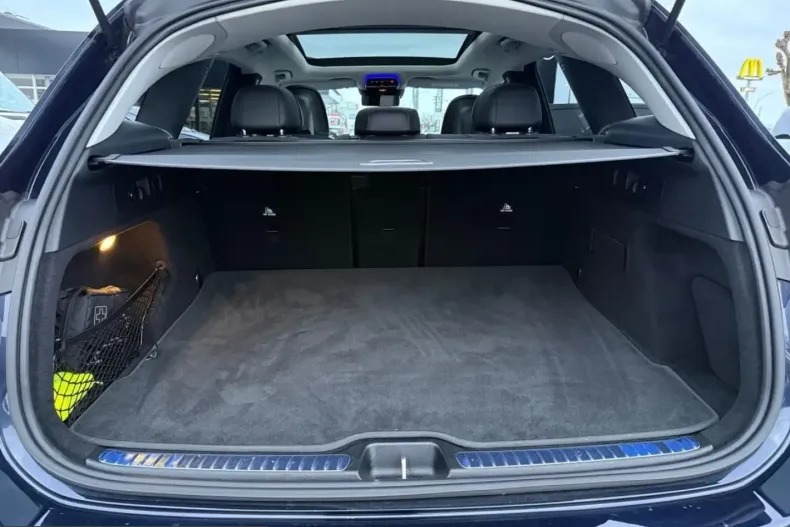 Mercedes-Benz GLC 300 (Clasa GLC) din 2022 cu 16.999 km - oferta MER200387 - foto 10