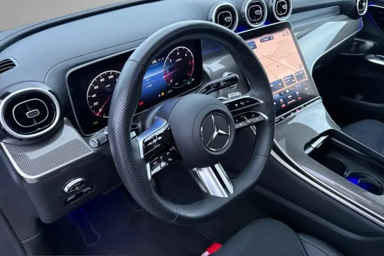 Mercedes-Benz GLC 300 (Clasa GLC) din 2022 cu 16.999 km - oferta MER200387 - foto 14