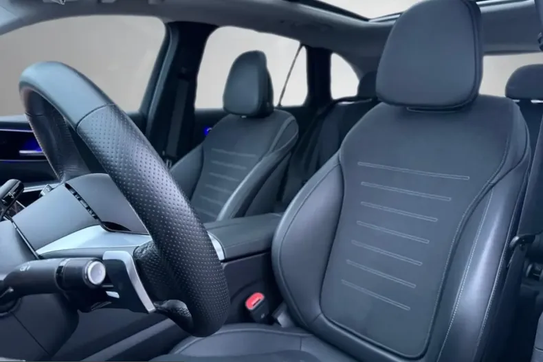 Mercedes-Benz GLC 300 (Clasa GLC) din 2022 cu 16.999 km - oferta MER200387 - foto 25