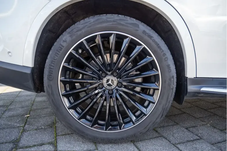 Mercedes-Benz GLC 220 (Clasa GLC) din 2023 cu 77.812 km - oferta MER200389 - foto 5