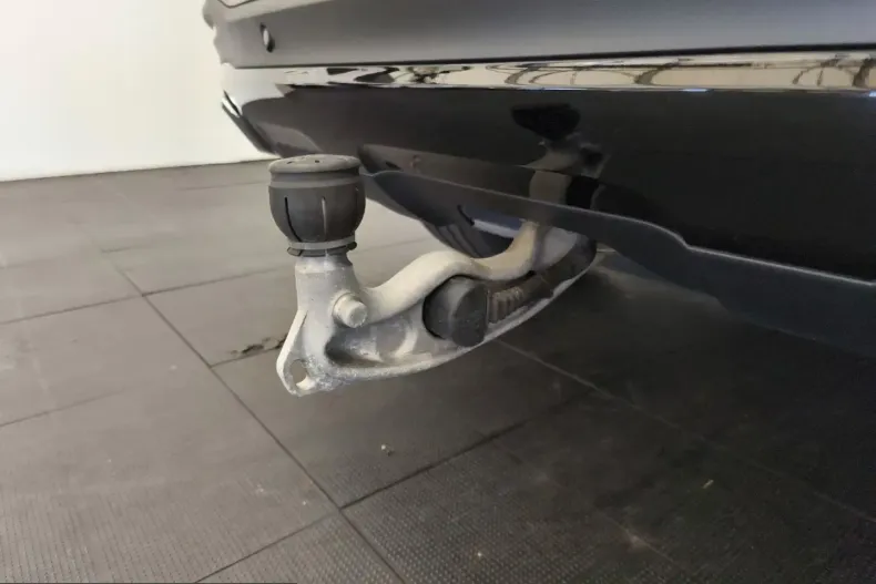 Mercedes-Benz GLE 450 (Clasa GLE) din 2024 cu 22.192 km - oferta MER200402 - foto 20