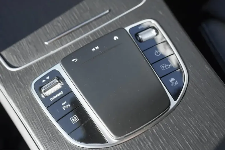 Mercedes-Benz GLC 300 (Clasa GLC) din 2022 cu 44.640 km - oferta MER200403 - foto 12