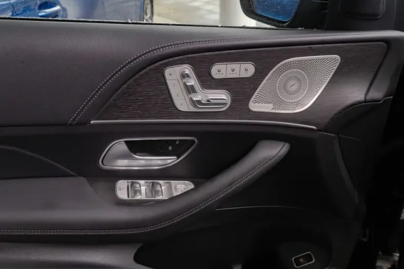 Mercedes-Benz GLE 450 (Clasa GLE) din 2025 cu 26.000 km - oferta MER200404 - foto 9