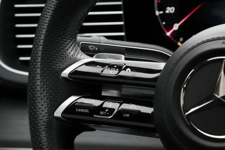 Mercedes-Benz GLE 450 (Clasa GLE) din 2024 cu 22.221 km - oferta MER200405 - foto 8