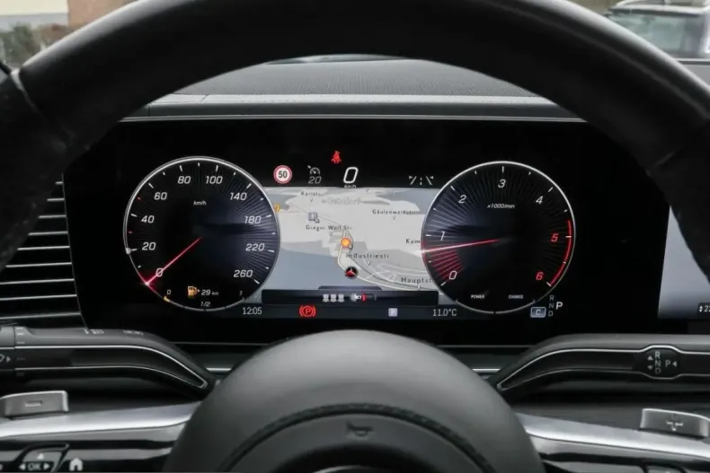 Mercedes-Benz GLE 450 (Clasa GLE) din 2024 cu 22.221 km - oferta MER200405 - foto 14