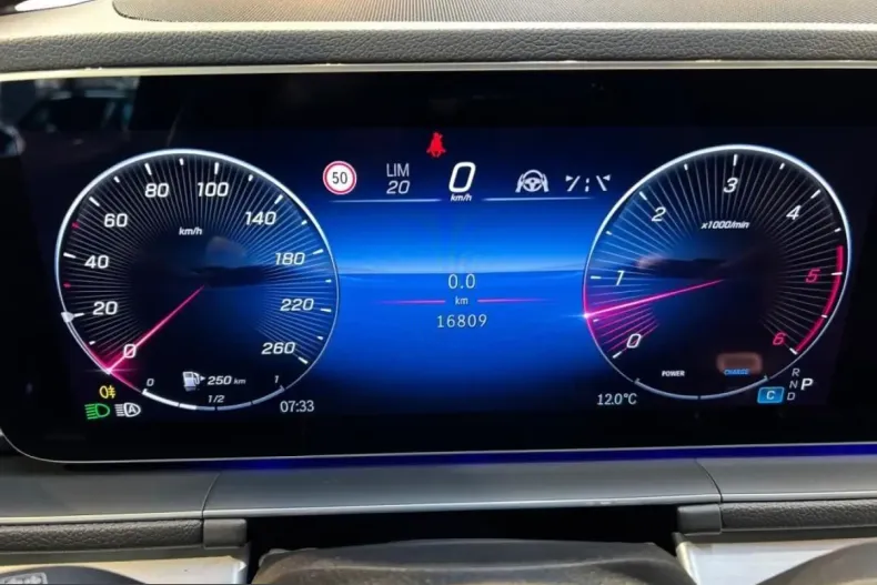 Mercedes-Benz GLE 450 (Clasa GLE) din 2024 cu 16.829 km - oferta MER200408 - foto 9