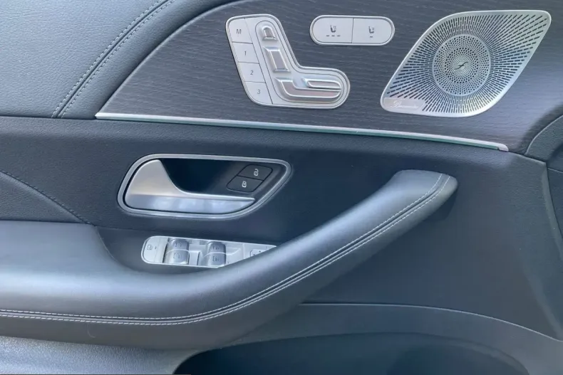 Mercedes-Benz GLE 350 (Clasa GLE) din 2023 cu 73.116 km - oferta MER200410 - foto 19