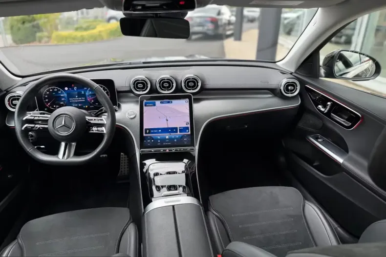 Mercedes-Benz C 180 (Clasa C) din 2024 cu 30.372 km - oferta MER200423 - foto 12