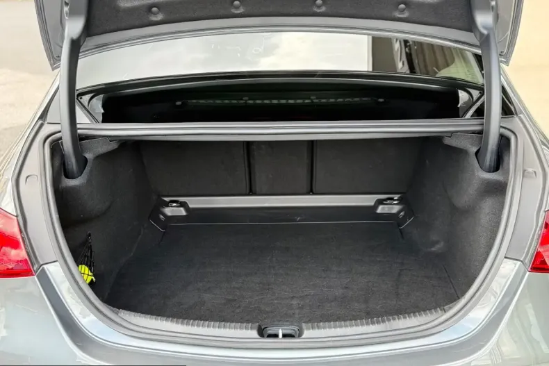 Mercedes-Benz C 180 (Clasa C) din 2024 cu 30.372 km - oferta MER200423 - foto 15