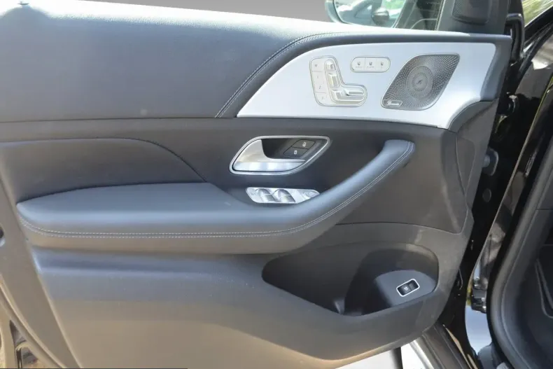 Mercedes-Benz GLE 300 (Clasa GLE) din 2022 cu 76.400 km - oferta MER200429 - foto 19