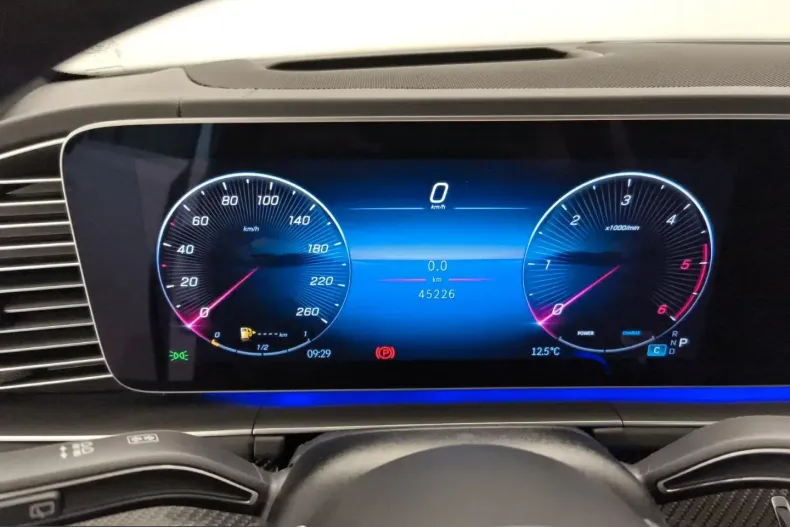 Mercedes-Benz GLE 450 (Clasa GLE) din 2023 cu 45.322 km - oferta MER200432 - foto 14