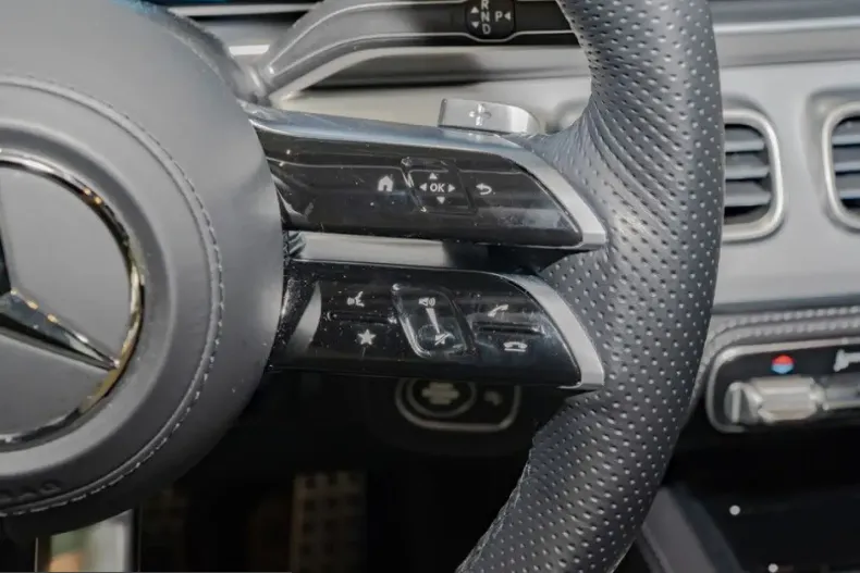 Mercedes-Benz GLE 450 (Clasa GLE) din 2024 cu 49.733 km - oferta MER200438 - foto 15