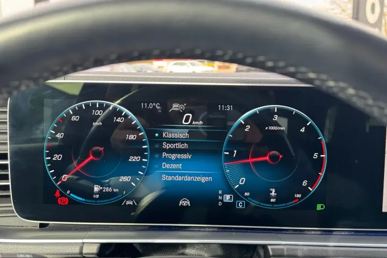 Mercedes-Benz GLE 400 (Clasa GLE) din 2022 cu 47.986 km - oferta MER200439 - foto 11