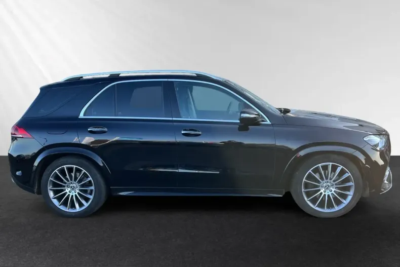 Mercedes-Benz GLE 400 (Clasa GLE) din 2024 cu 37.700 km - oferta MER200440 - foto 2