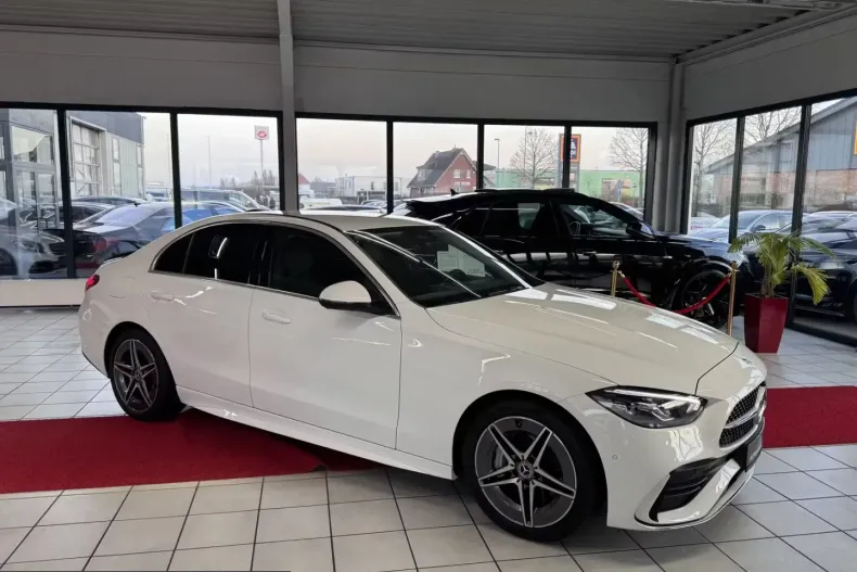 Mercedes-Benz C 180 (Clasa C) din 2024 cu 22.981 km - oferta MER200448 - foto 3