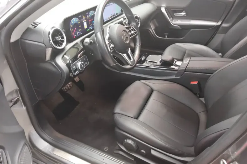 Mercedes-Benz CLA 250 (Clasa CLA) din 2022 cu 45.459 km - oferta MER200449 - foto 6