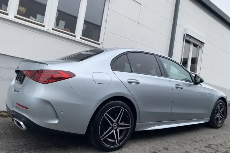 Mercedes-Benz C 300 (Clasa C) din 2023 cu 55.000 km - oferta MER200453 - foto 5