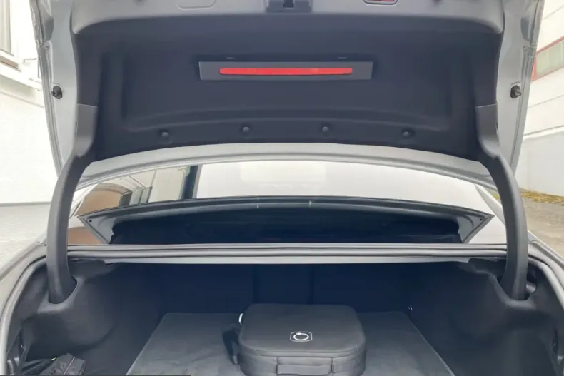 Mercedes-Benz C 300 (Clasa C) din 2023 cu 55.000 km - oferta MER200453 - foto 10