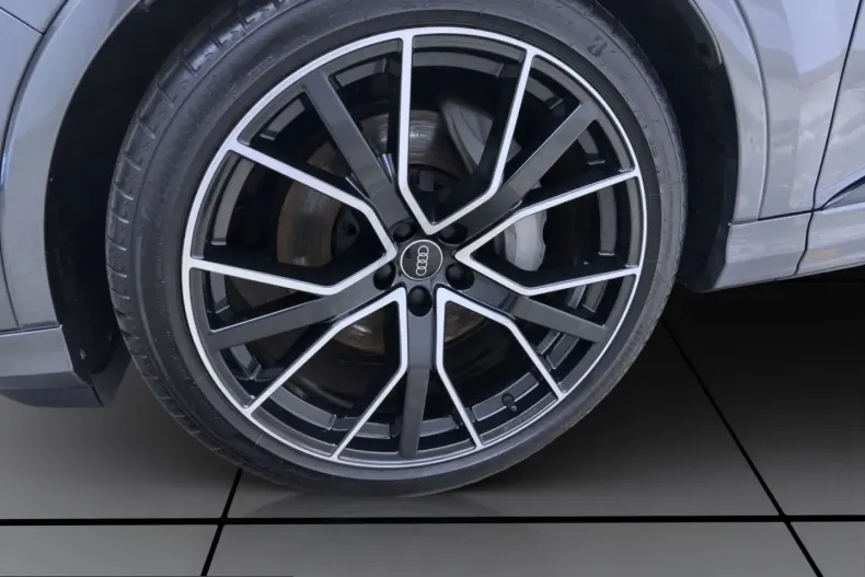 Audi Q7 din 2025 cu 19.162 km - oferta AUD200454 - foto 8