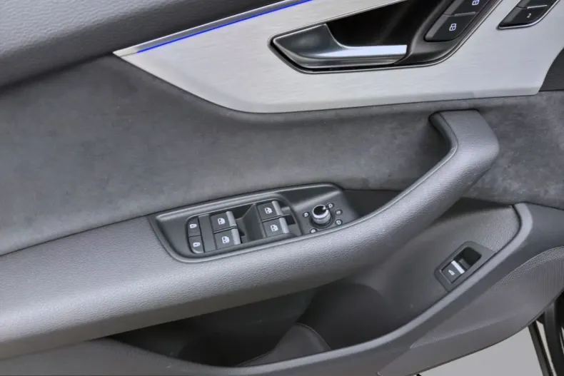 Audi Q7 din 2025 cu 19.162 km - oferta AUD200454 - foto 10