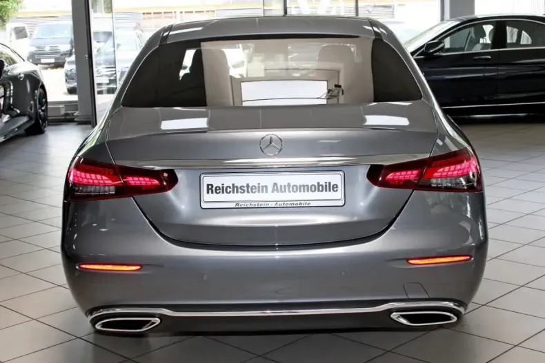 Mercedes-Benz E 300 (Clasa E) din 2022 cu 74.049 km - oferta MER200476 - foto 6