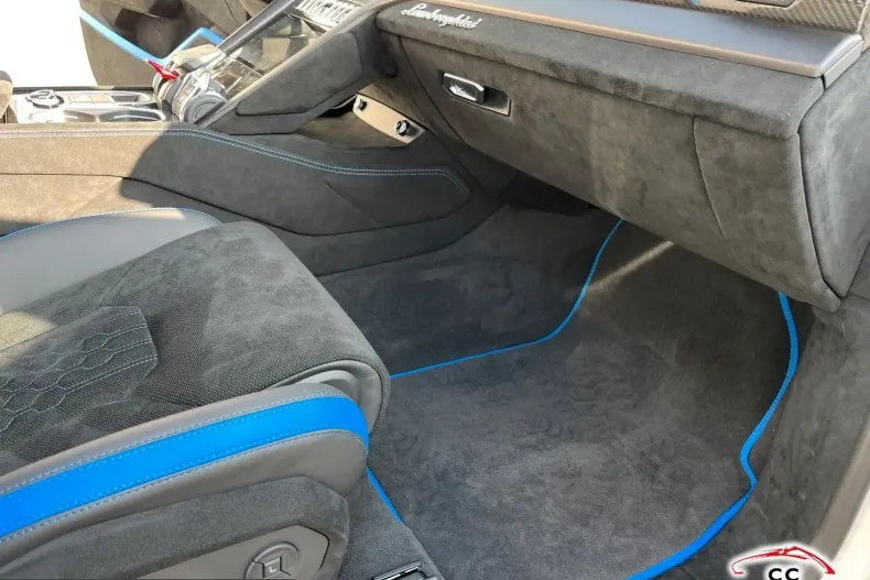 Lamborghini Urus din 2025 cu 10.500 km - oferta LAM200482 - foto 33