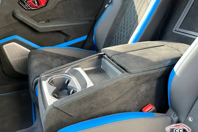 Lamborghini Urus din 2025 cu 10.500 km - oferta LAM200482 - foto 38