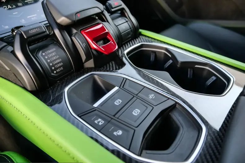 Lamborghini Urus din 2025 cu 14.150 km - oferta LAM200486 - foto 21