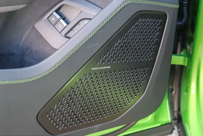 Lamborghini Urus din 2025 cu 14.150 km - oferta LAM200486 - foto 24