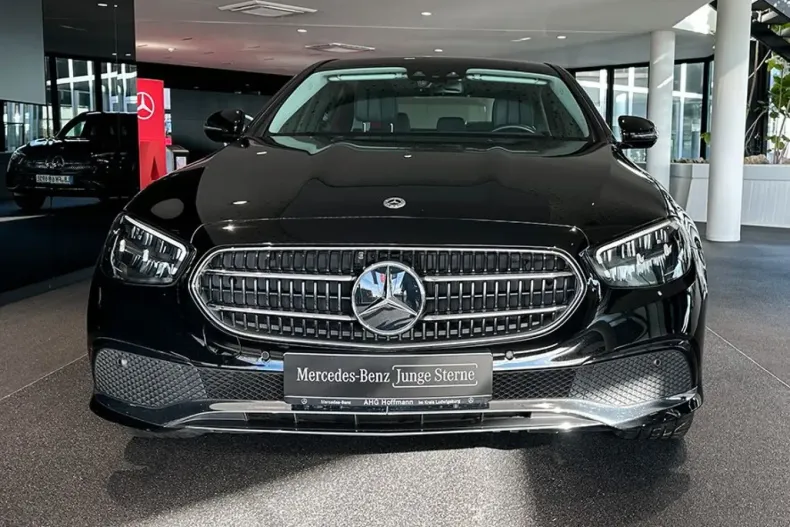 Mercedes-Benz E 300 (Clasa E) din 2022 cu 58.000 km - oferta MER200488 - foto 2