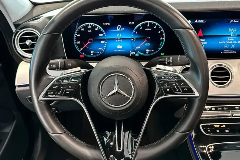 Mercedes-Benz E 300 (Clasa E) din 2022 cu 58.000 km - oferta MER200488 - foto 8