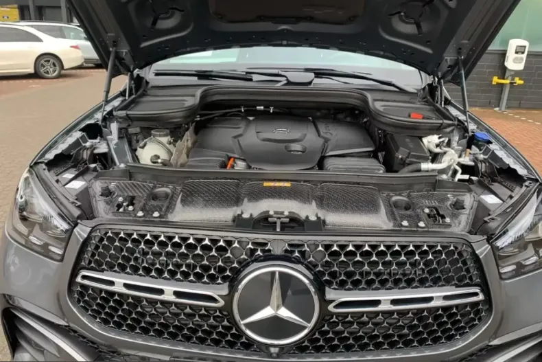 Mercedes-Benz GLE 450 (Clasa GLE) din 2025 cu 8.984 km - oferta MER200491 - foto 11