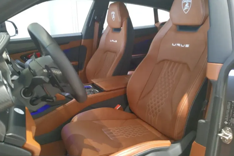 Lamborghini Urus din 2025 cu 29.990 km - oferta LAM200497 - foto 12