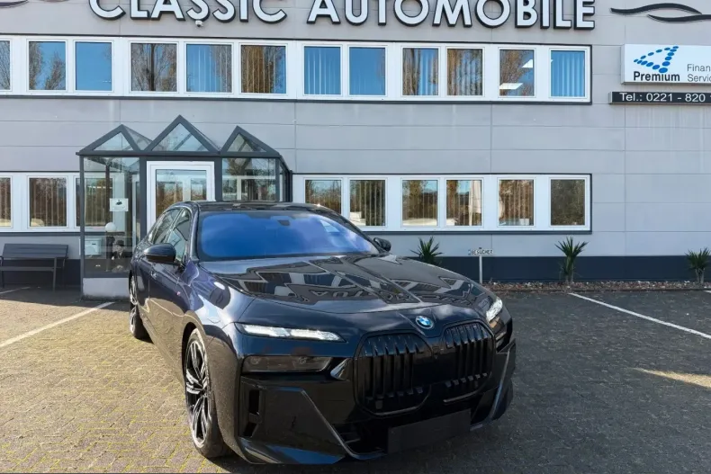 BMW 750 (Seria 7) din 2023 cu 17.188 km - oferta BMW200501 - foto 3