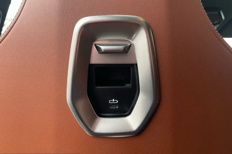 BMW 750 (Seria 7) din 2025 cu 24.387 km - oferta BMW200502 - foto 22