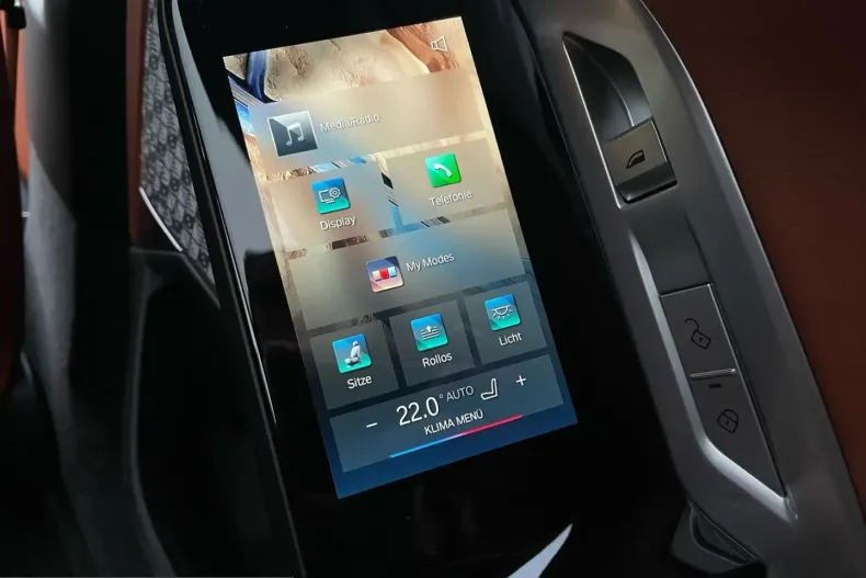 BMW 750 (Seria 7) din 2025 cu 24.387 km - oferta BMW200502 - foto 24