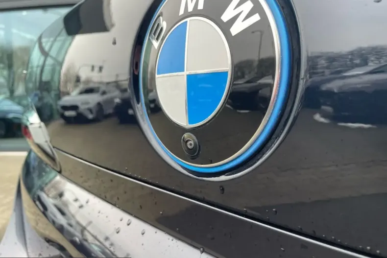 BMW 750 (Seria 7) din 2025 cu 24.387 km - oferta BMW200502 - foto 36