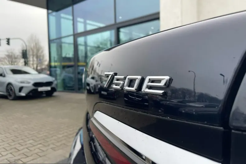 BMW 750 (Seria 7) din 2025 cu 24.387 km - oferta BMW200502 - foto 37