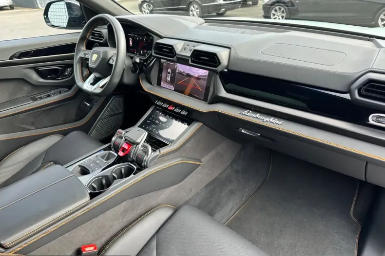 Lamborghini Urus din 2025 cu 12.500 km - oferta LAM200507 - foto 13