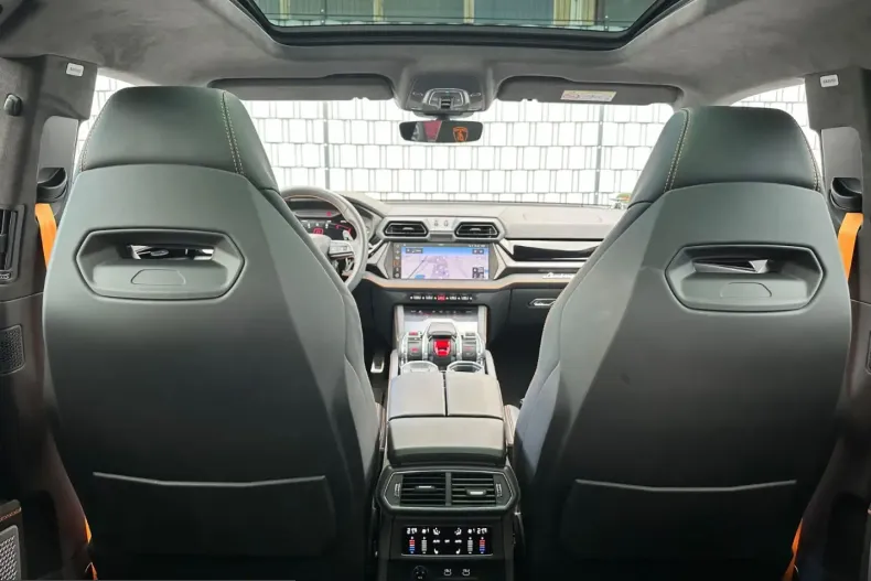 Lamborghini Urus din 2025 cu 12.500 km - oferta LAM200507 - foto 14