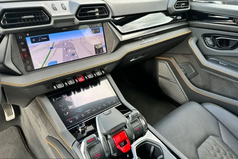 Lamborghini Urus din 2025 cu 12.500 km - oferta LAM200507 - foto 20