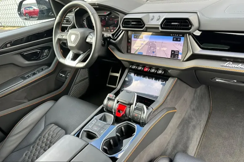 Lamborghini Urus din 2025 cu 12.500 km - oferta LAM200507 - foto 21