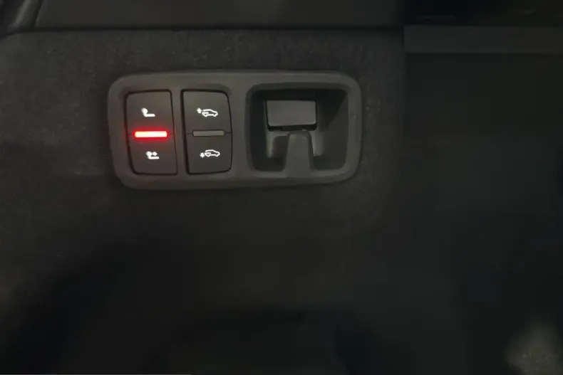 Lamborghini Urus din 2025 cu 17.000 km - oferta LAM200509 - foto 20